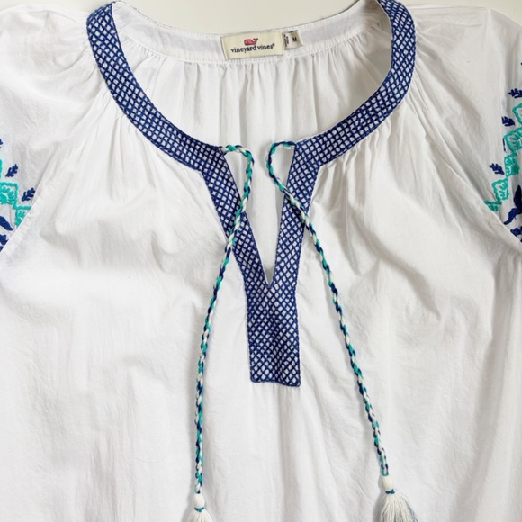 Vineyard Vines Medallion Popover Dress White Cap Blue Embroidered Size M - Picture 9 of 10